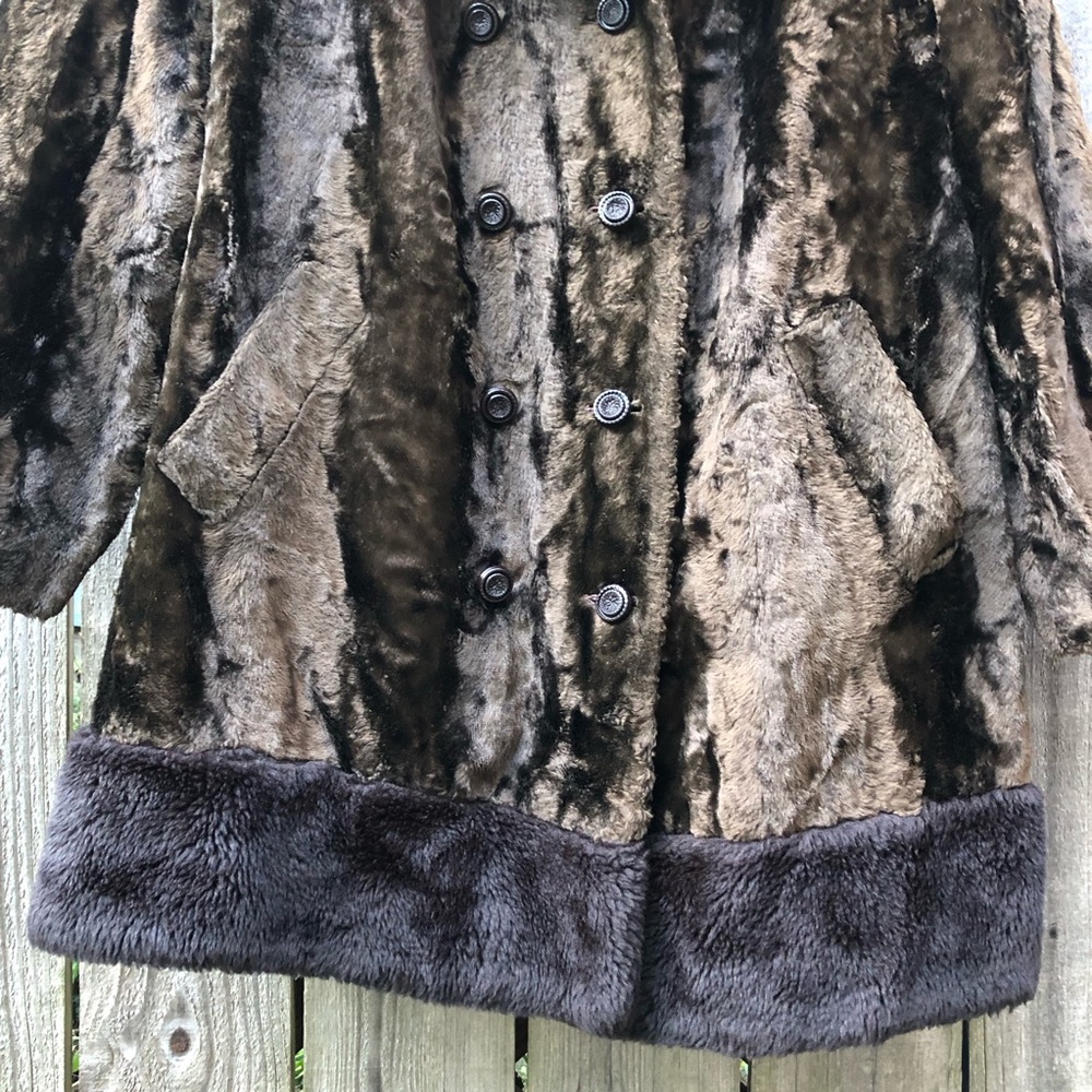 Vintage Fur Coat Double Breasted Mid Length Size XL Brown Black - Picture 4 of 16